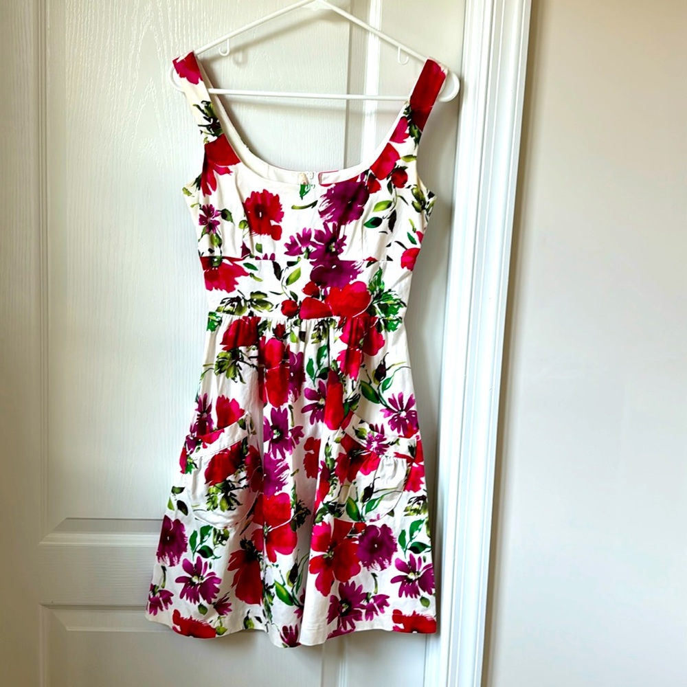 B. Smart teen dress Size 4